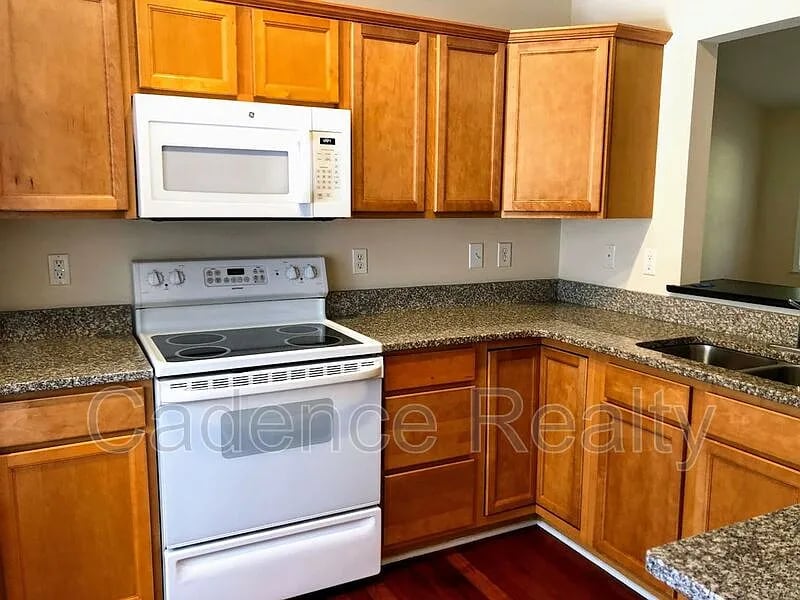 5138 Greenville Loop Rd, Apt C
