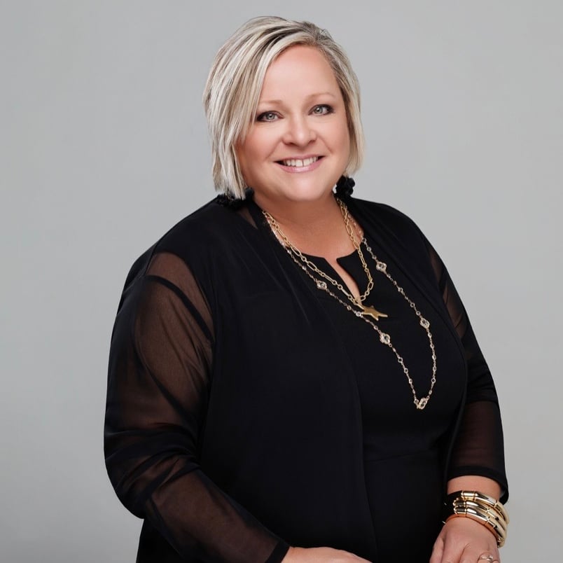 Jennifer Maness Scott Henderson, TN Real Estate Agent Headshot