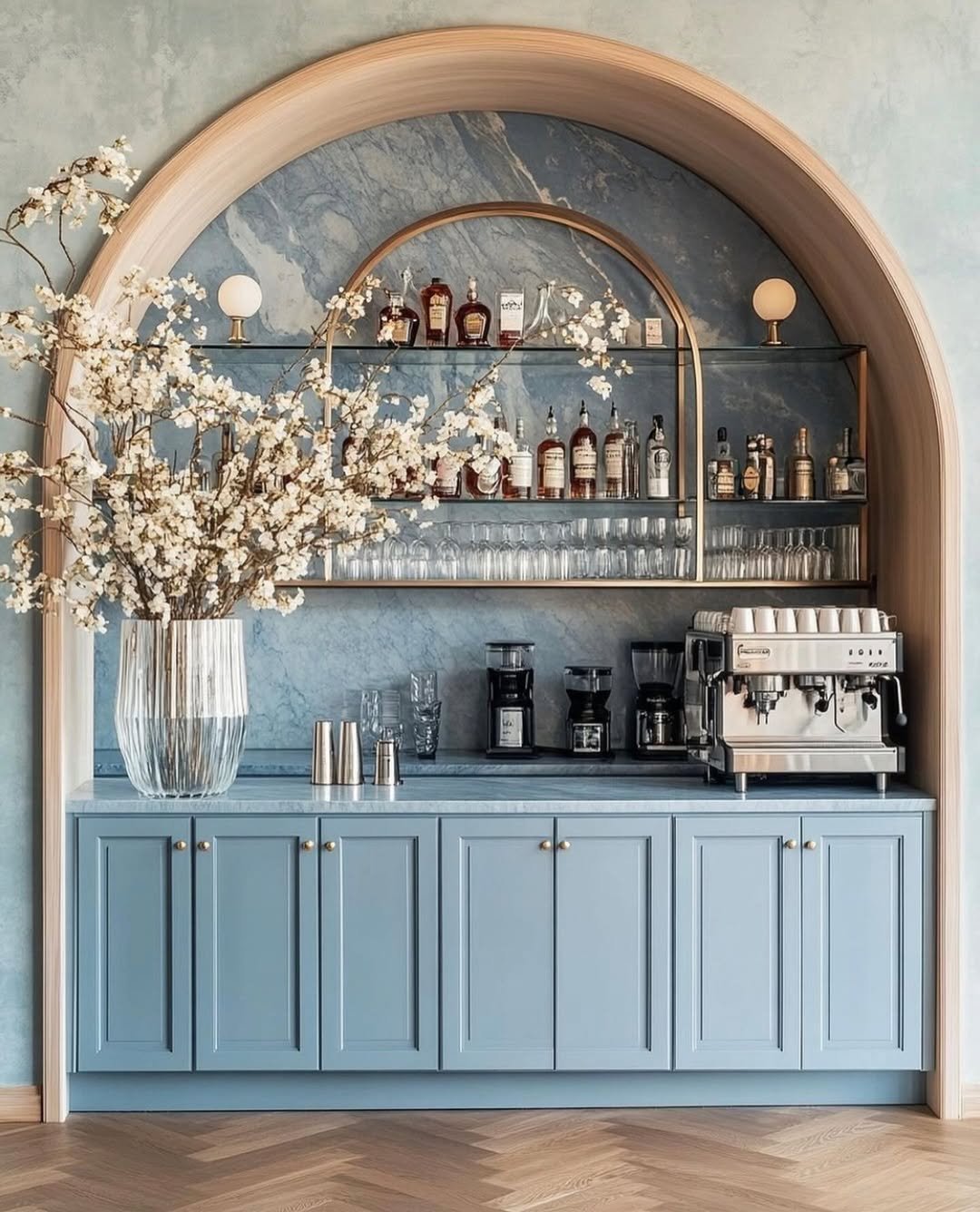 Exciting News for Home Decor Enthusiasts!