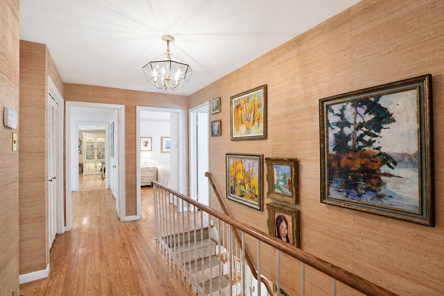 5052 Lakeshore Road, Burlington