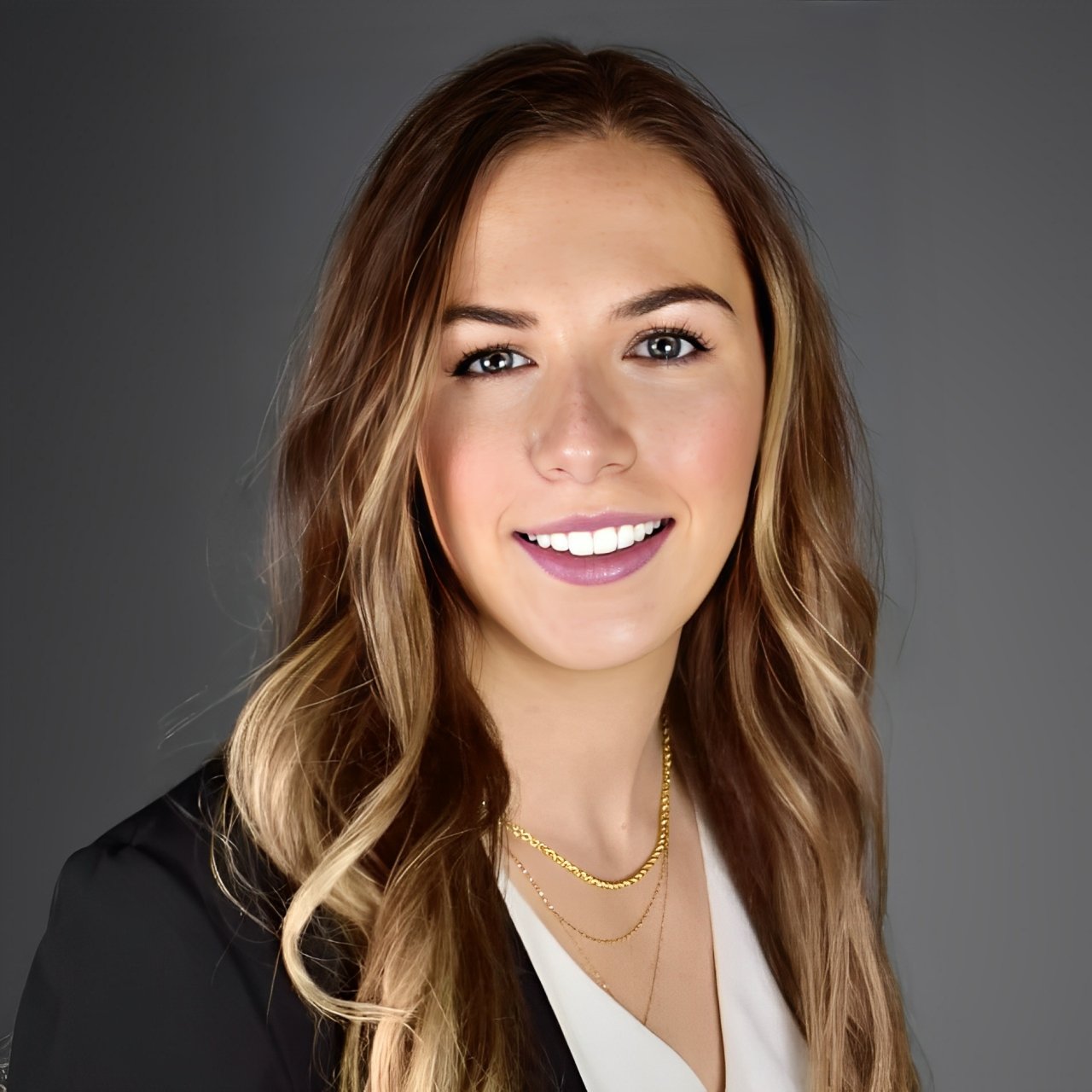 Jillian Garza Annapolis, MD Real Estate Agent Headshot