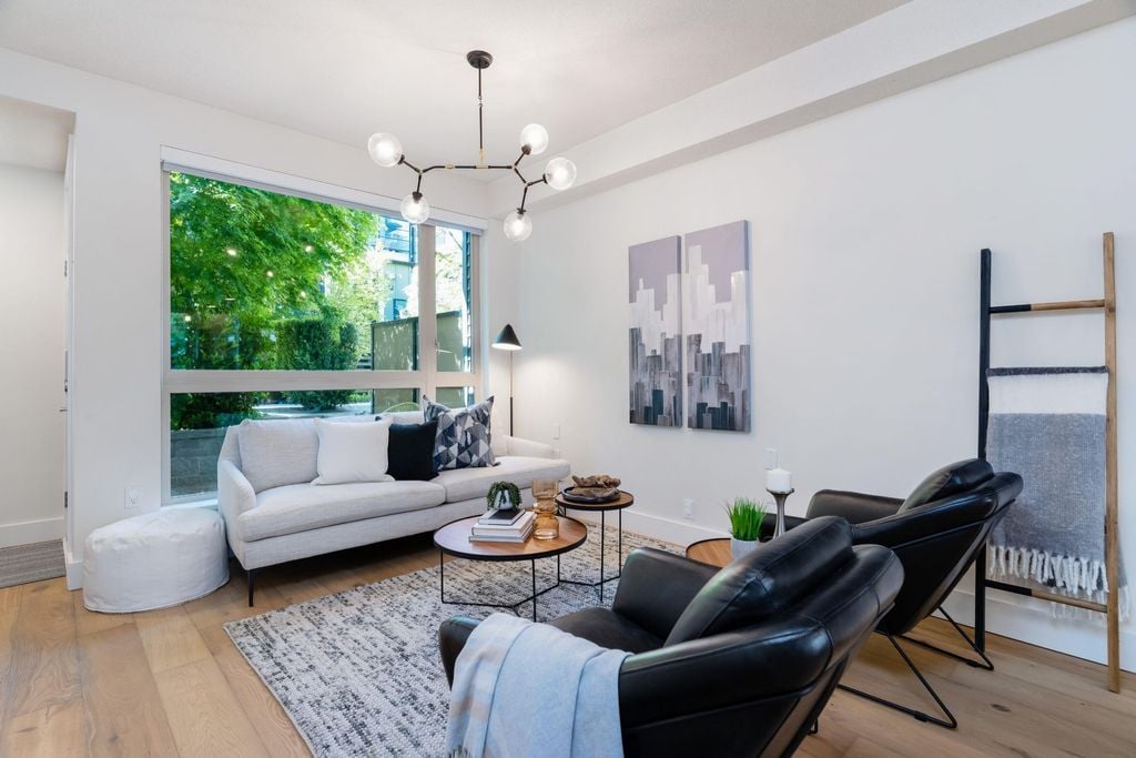 728 W 14th St, #44