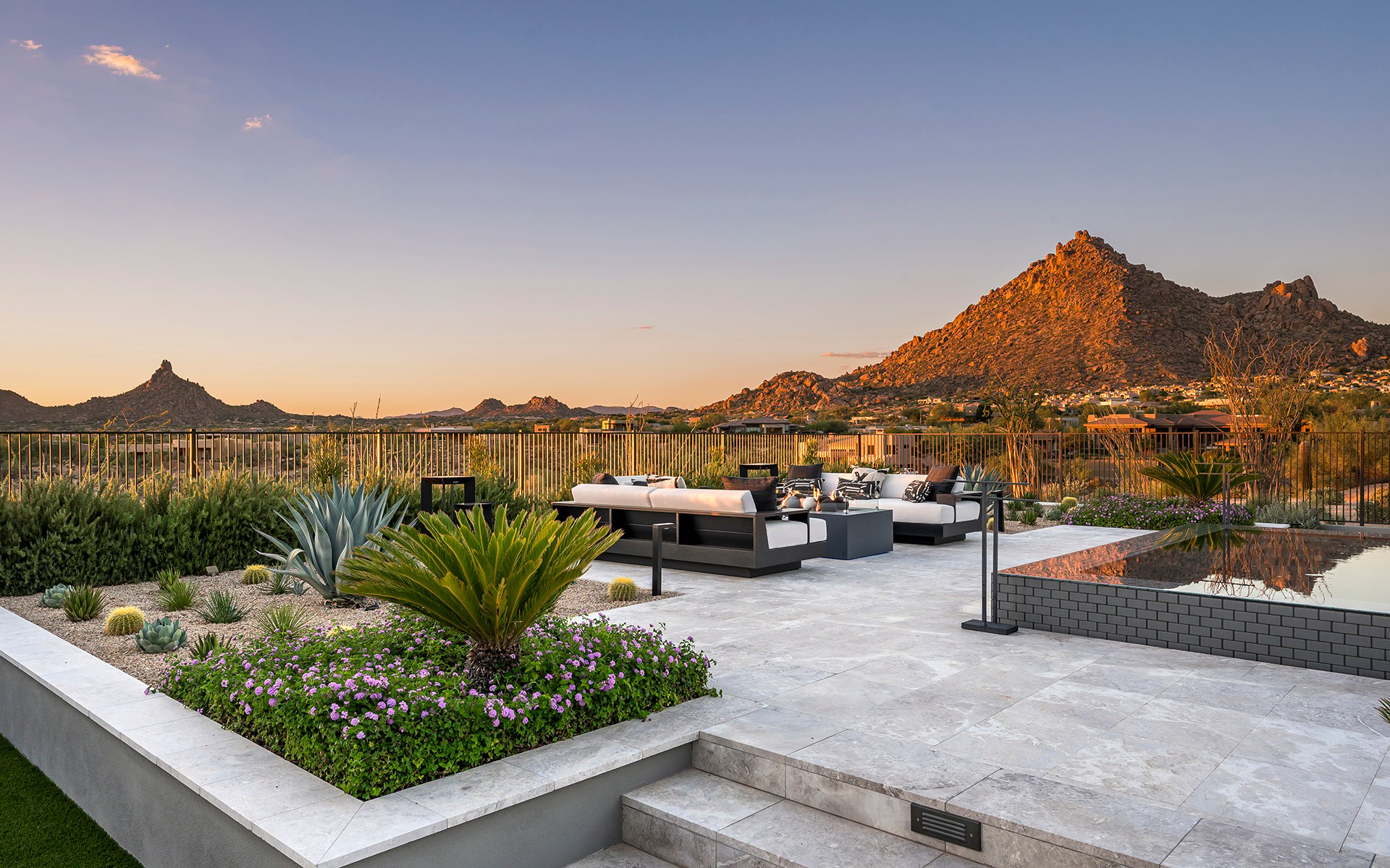 10784 E PINNACLE PEAK Road