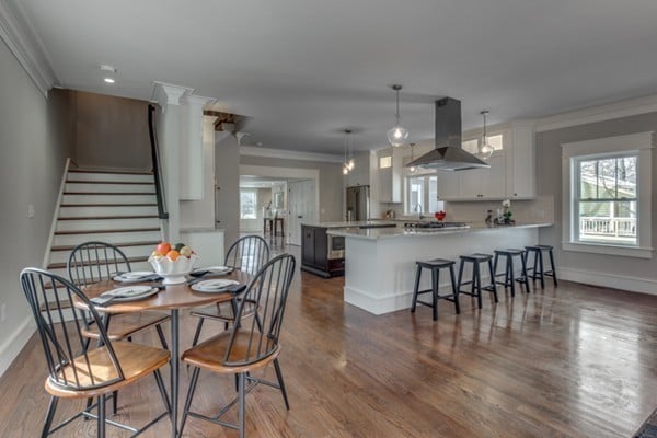 22 Bellevue Ave