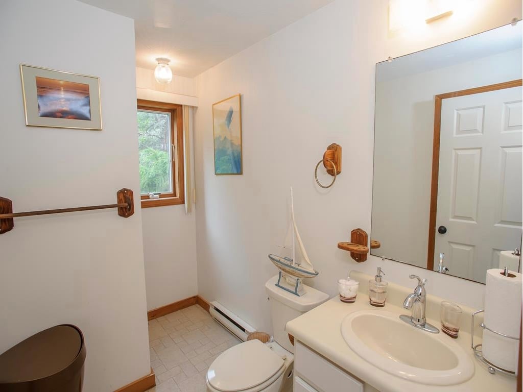 27 Schoolhouse Rd