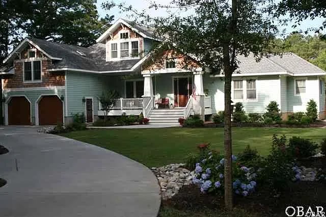 111 S Dogwood Trl