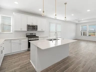 26771 Grandiflora Dr