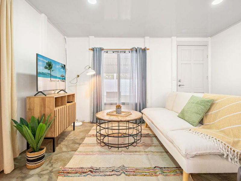 Charming 3 bed Home in a Peaceful Neighborhood