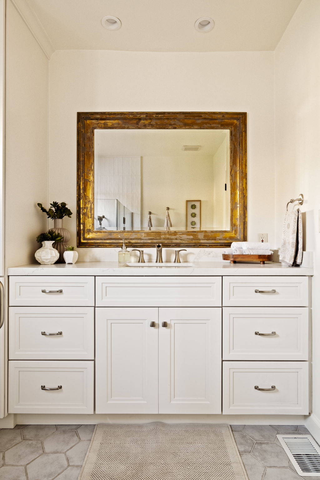 1274 Eagle Vista Drive