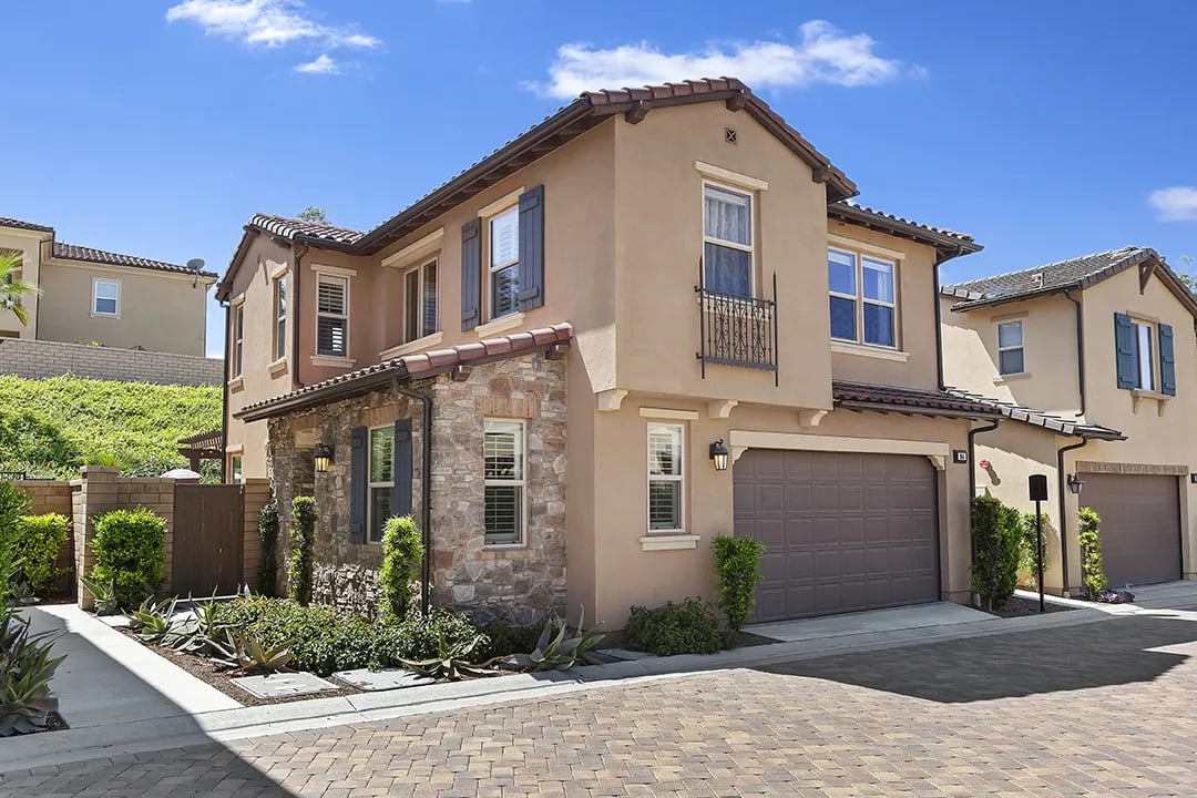 Record Sale 84 Fuchsia Lake Forest Baker Ranch