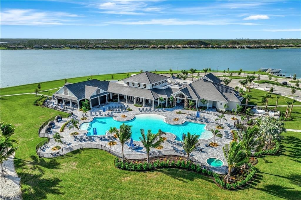 17236 Blue Sapphire Dr