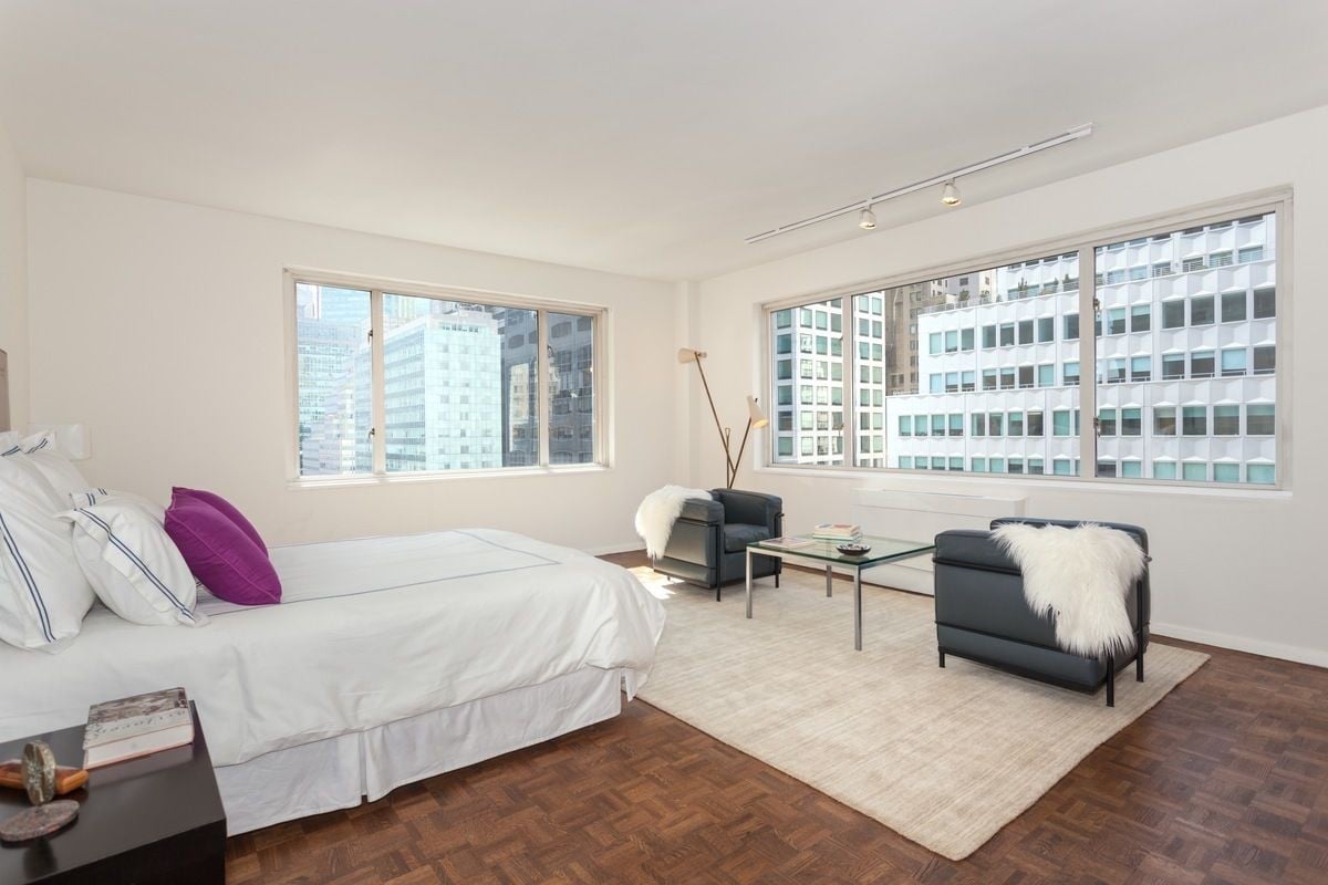  475 Park Avenue, #15A