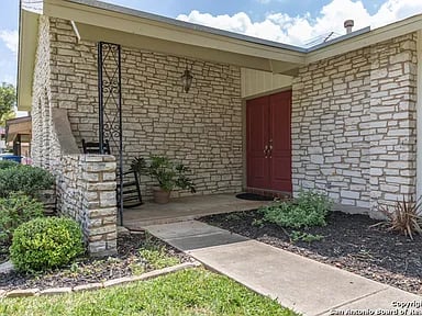 9831 Gemini Dr