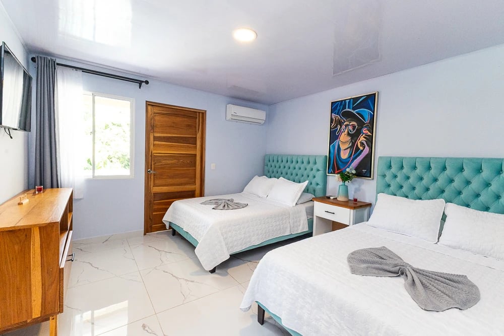 Turnkey Tropical Investment Contemporary Villa near Marina