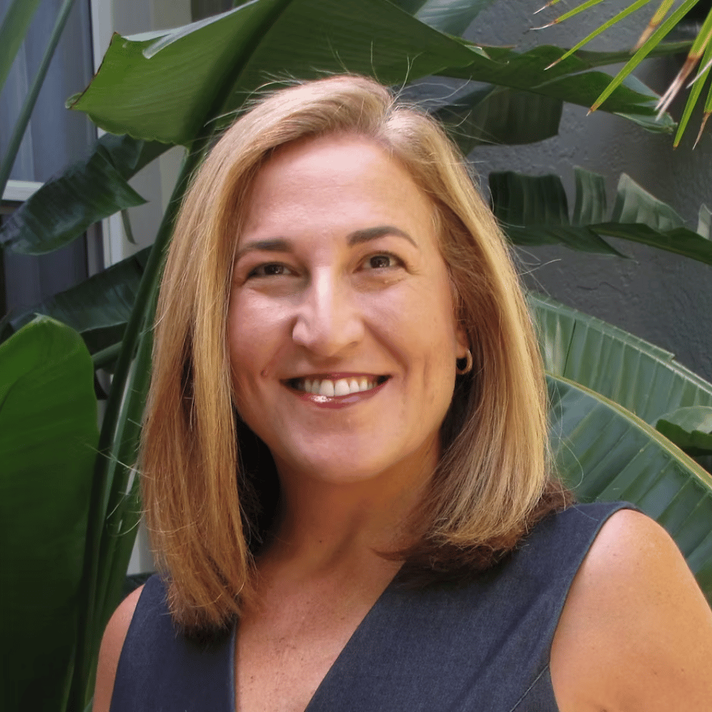 Michelle Shiver Sarasota, FL Real Estate Agent Headshot