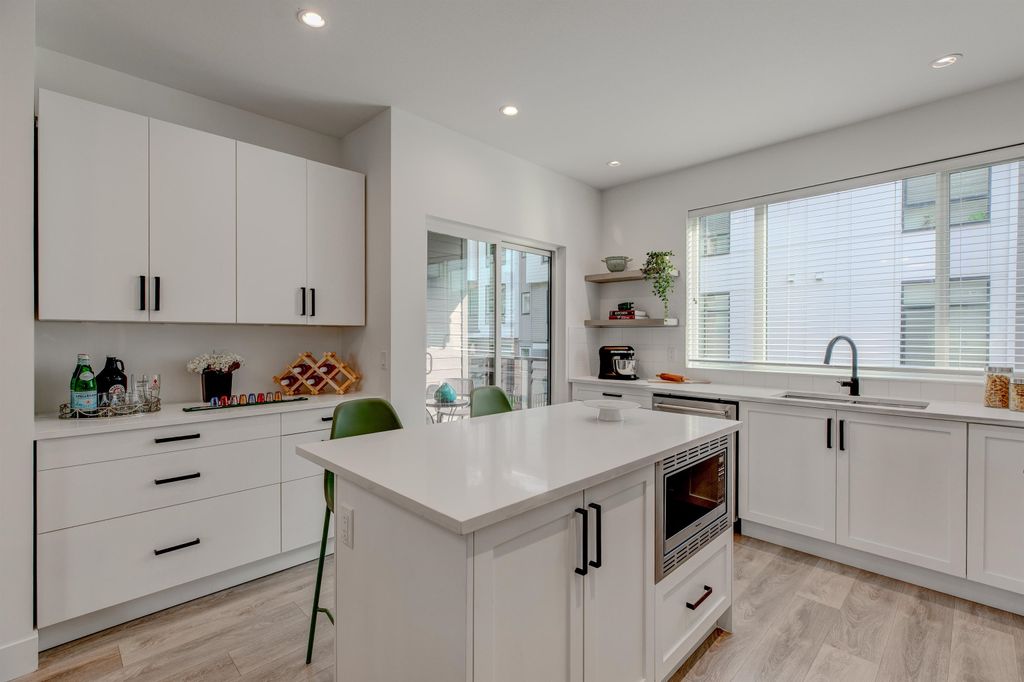 16433 19 Ave, #42