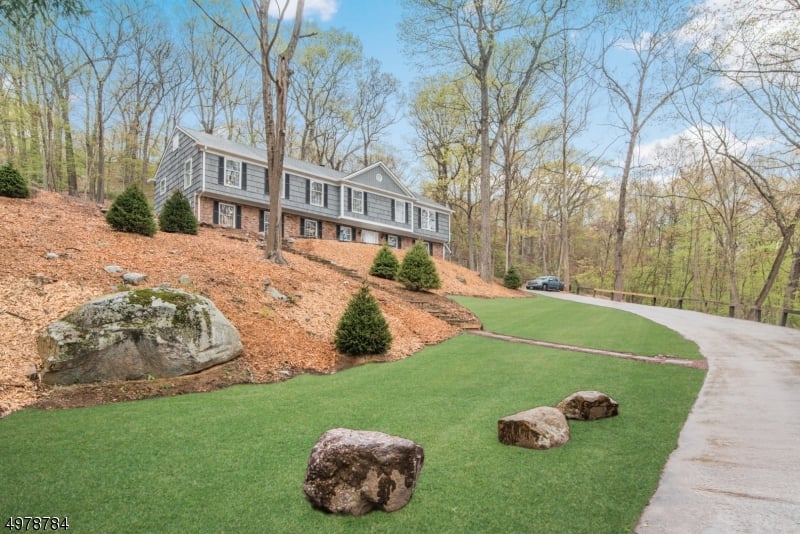 54 Green Hill Rd