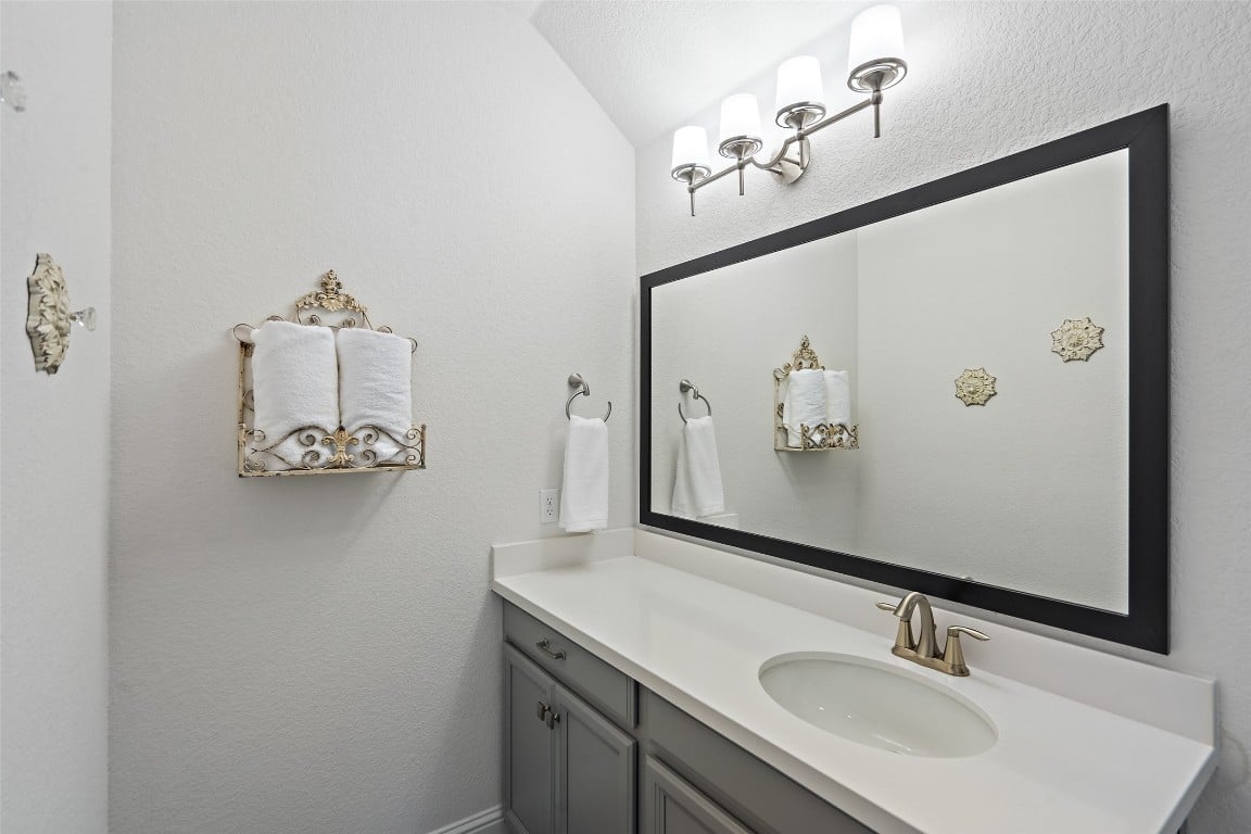 19521 Summit Glory Trl, #102