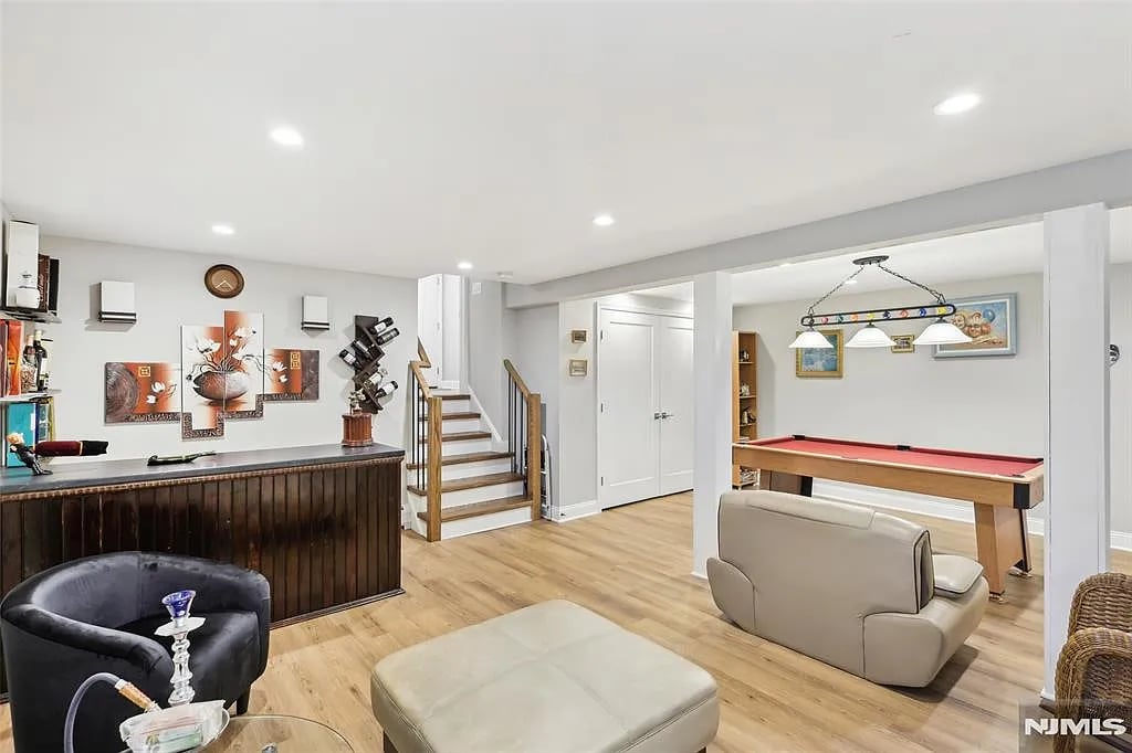 1 Diamond Court