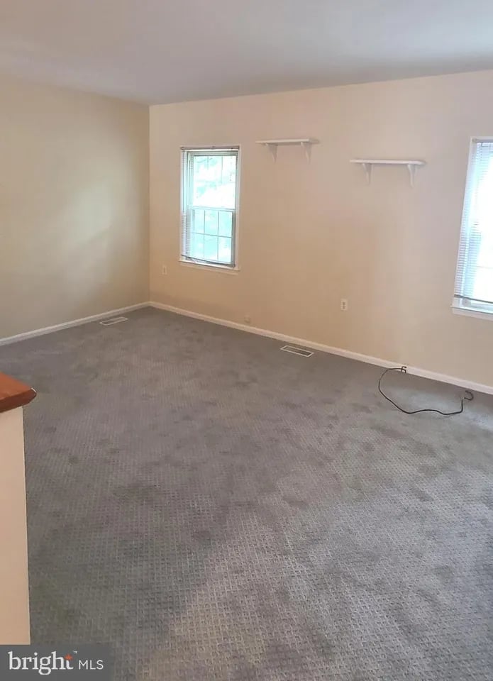 2907 Seminole Rd