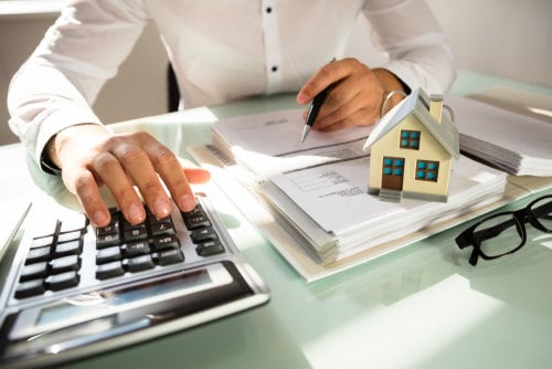 How to Choose the Best Listing Agent in Atlanta: What Sellers Should Compare Before Signing