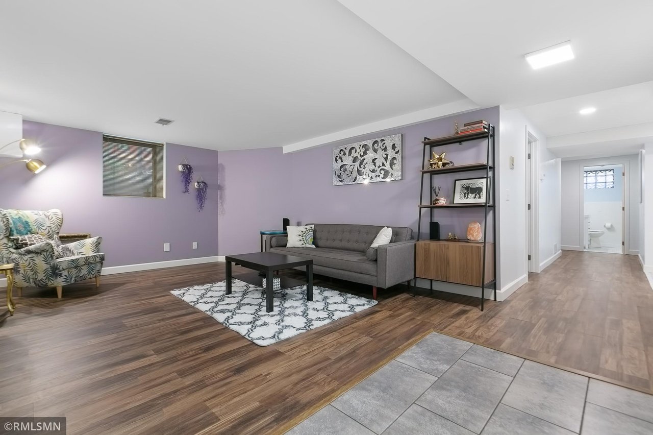 24 Saint Albans St S #7