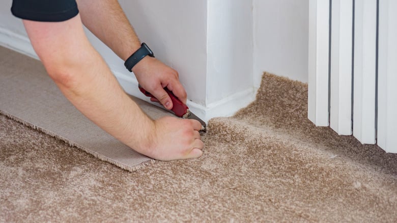 Does Carpet Really Hurt Resale Value? What Atlanta Buyers Prefer in 2026