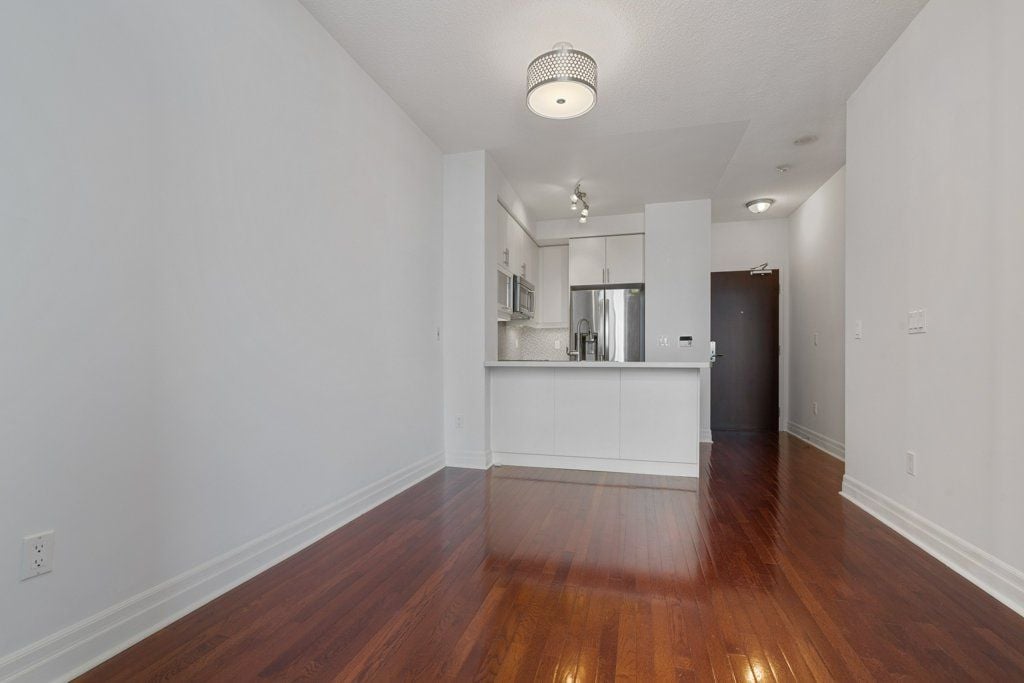 Uptown Residences 1-Bedroom Suite