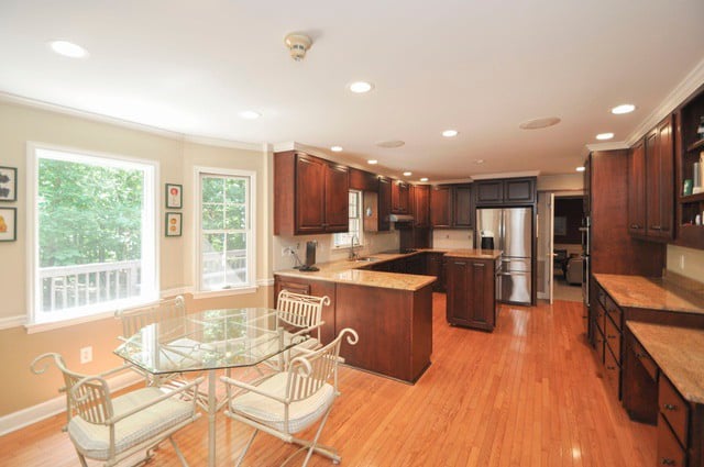 SOLD U SO!! 120 Featherwood Hollow, Athens, Georgia