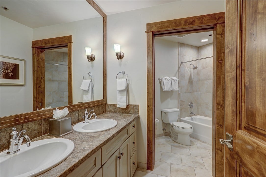 42 Snowfalke Dr, #608