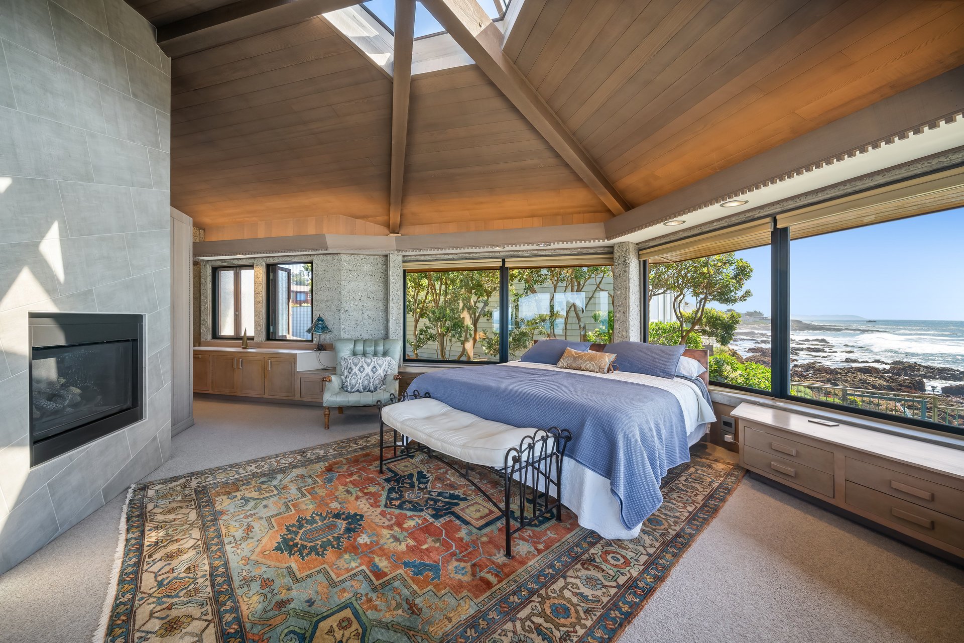 Oceanfront Luxury in Cambria - 2431 Sherwood Dr