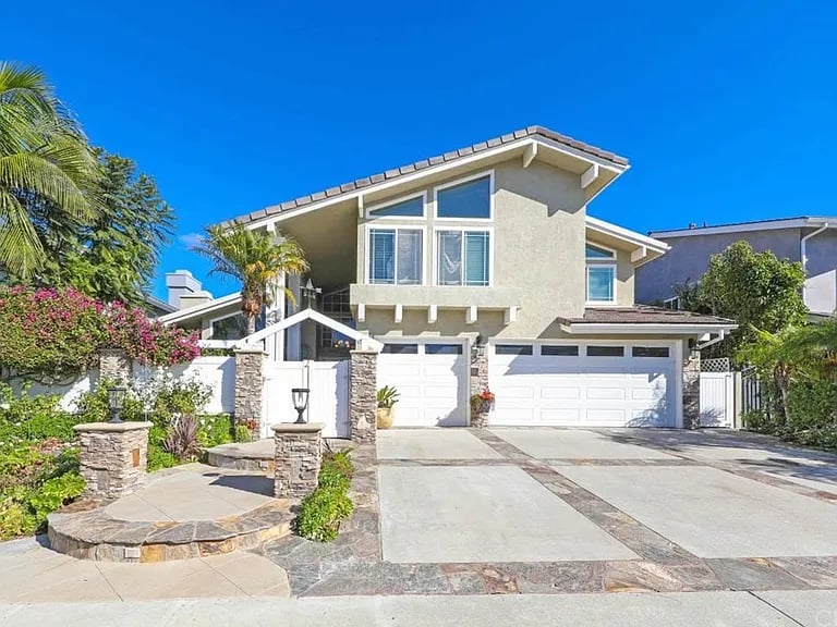3206 Calle Quieto