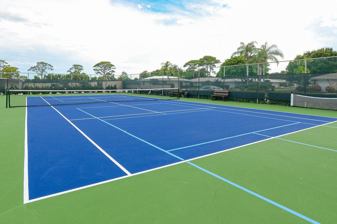 1800 SE Saint Lucie Blvd, #9-305