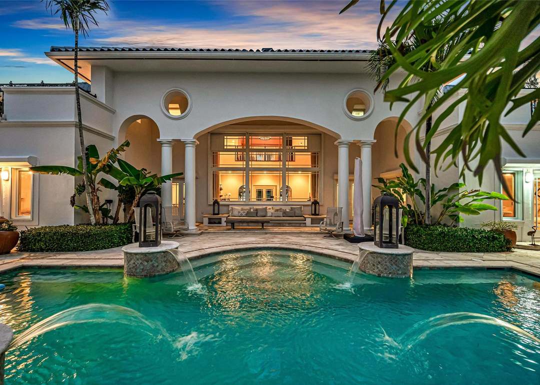 166 Royal Palm Dr