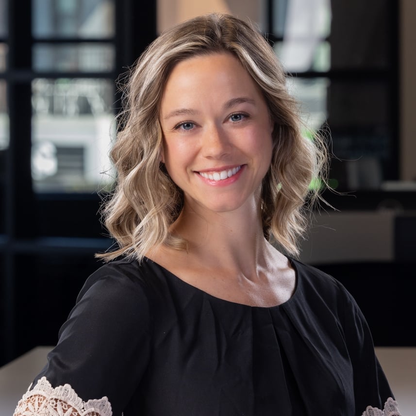 Alyssa Duncan Kirkland, WA Real Estate Agent Headshot