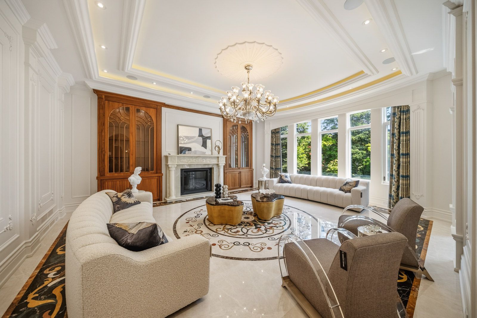 Grand Palatial Newly Completed