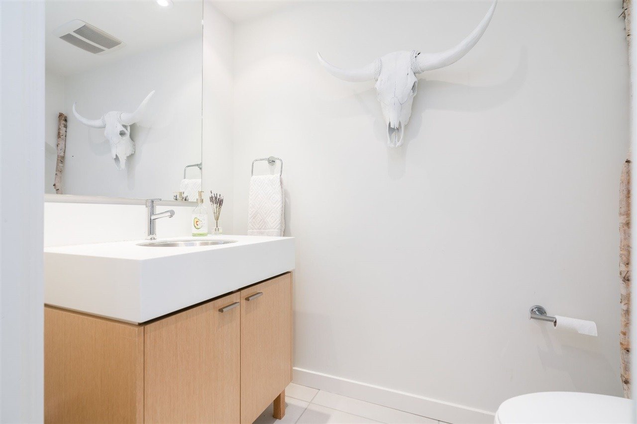 328 E 11th Ave, #304