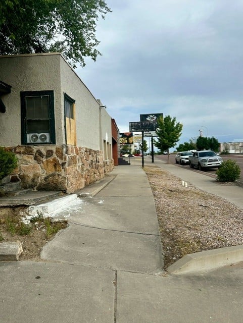 2100 E Platte Avenue
