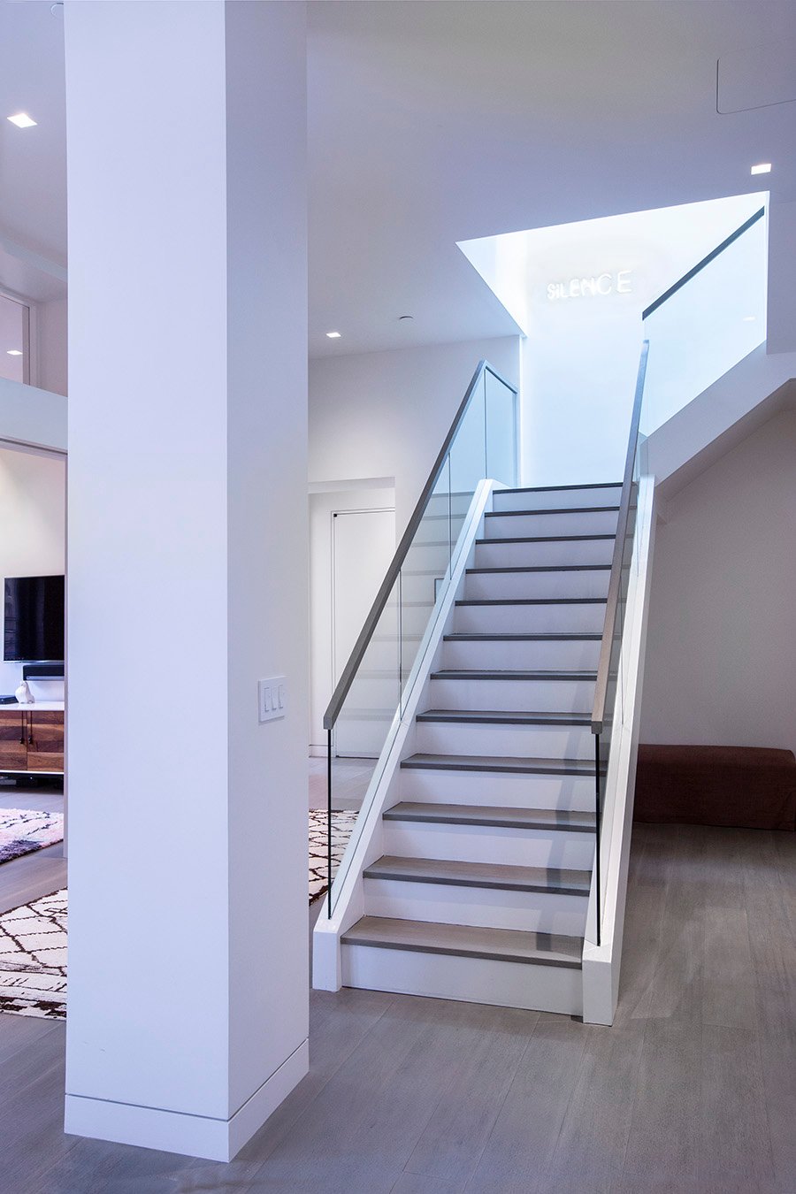 532 W 22nd Street 5B
