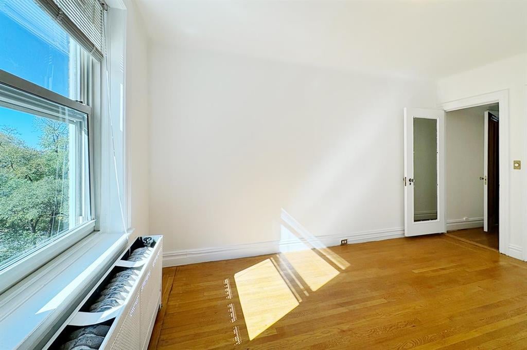 390 Riverside Drive 5G