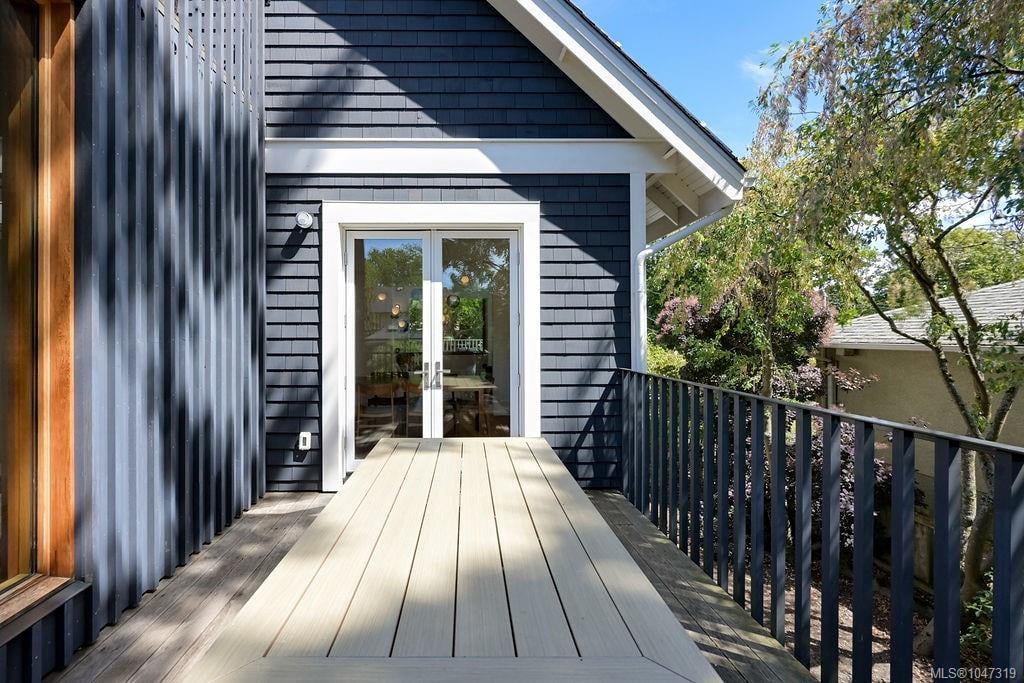 2654 Fernwood Rd