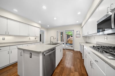 2144 Bordeaux Dr 