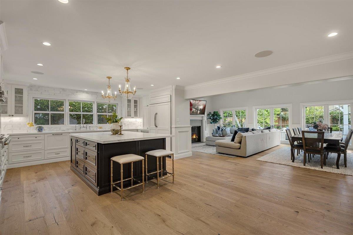 593 Sleeper Ave