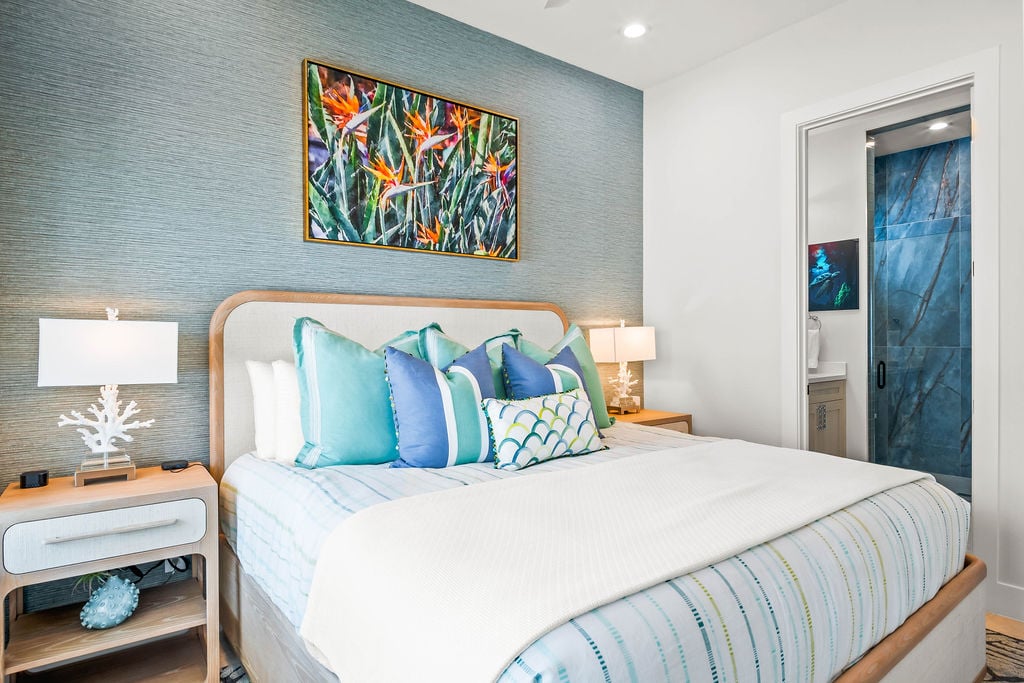 Coastline Drive - Custom Residence 