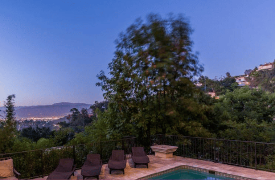 Damien Dante Wayans finds a tenant for his Hollywood Hills house- Represented by Mica Rabineau