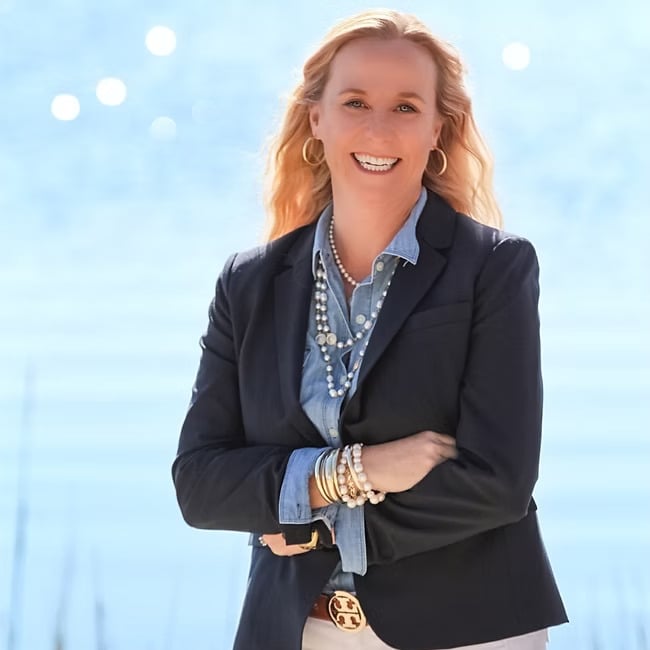 Ronel Austin Hampstead, NC Real Estate Agent Headshot