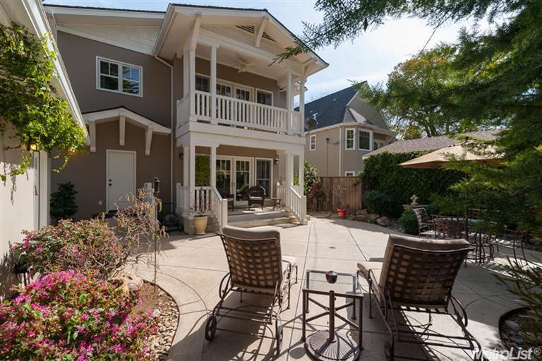 Sold in Fabulous 40's! 1366 47th St. - Represented Buyer