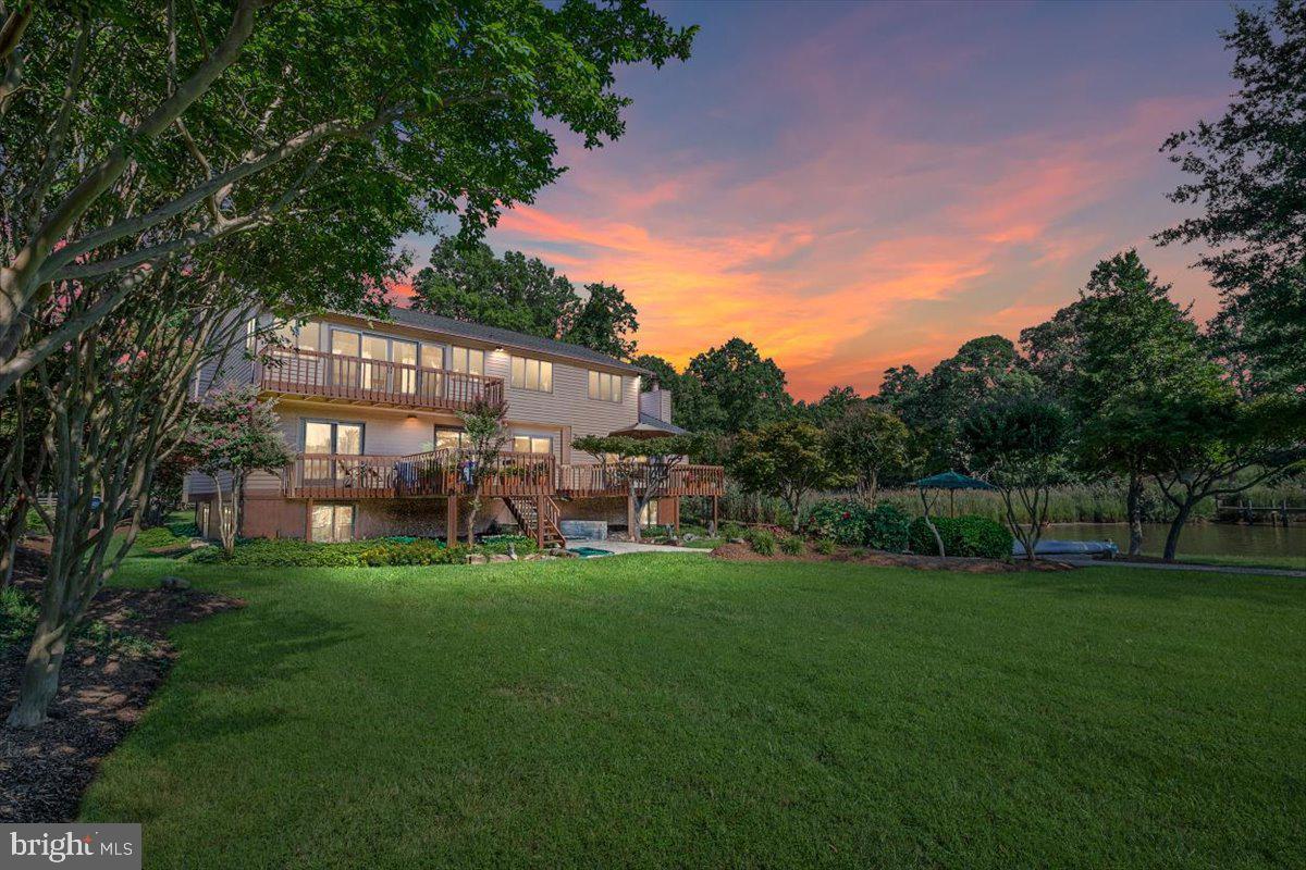 88 E Lake Dr