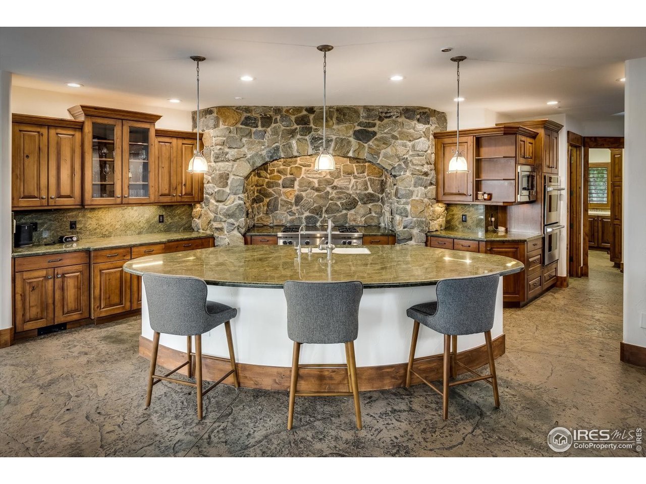 34750 Fox Ridge Rd
