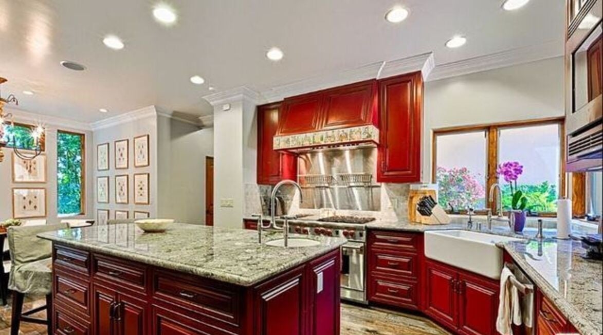 Zenith Crest, Summit Cir, 90210